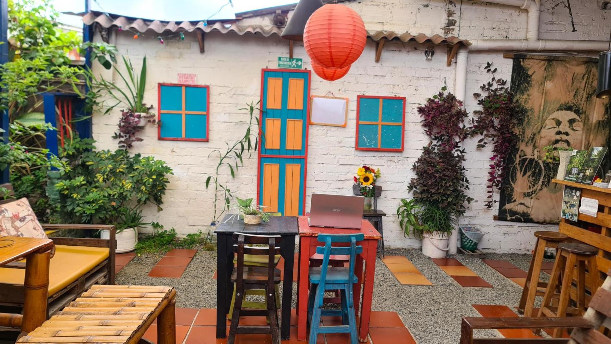Kimana Hostal 圣罗莎德卡瓦尔 外观 照片